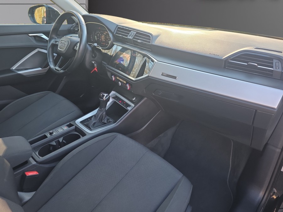 AUDI d'occasion Q3 35 TFSI 1.5 150 DESIGN S TRONIC de 2022 Angers