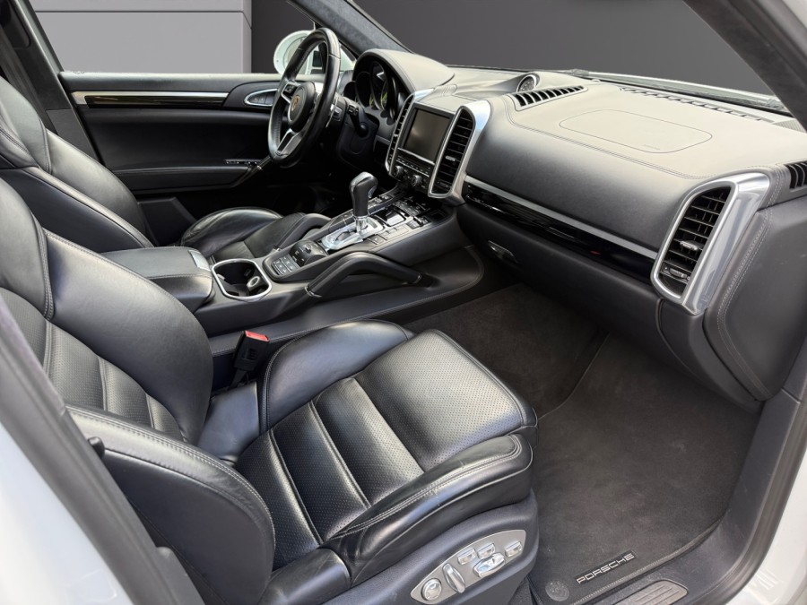 PORSCHE d'occasion CAYENNE 3.0 V6 S E-HYBRID PLATINUM EDITION