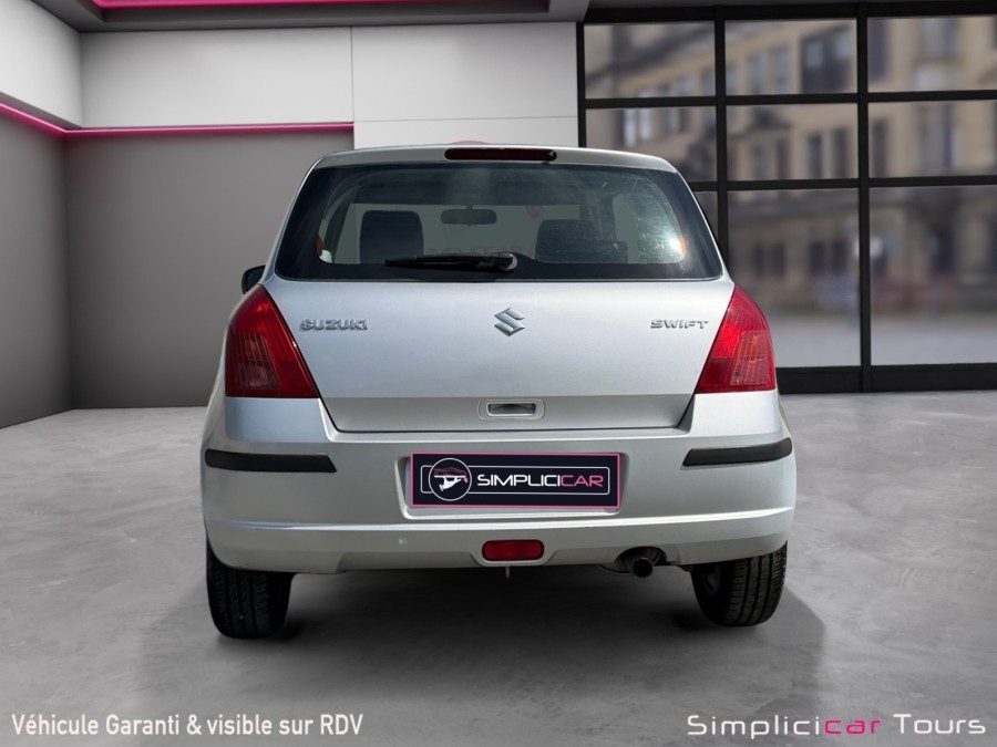 SUZUKI d'occasion SWIFT 1.3 DDIS GL de 2005 Tours (37)﻿