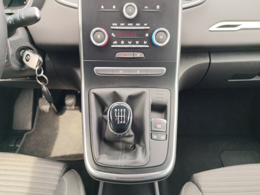 RENAULT d'occasion SCENIC 1.3 TCE 115 ZEN de 2020 Perpignan (66)﻿