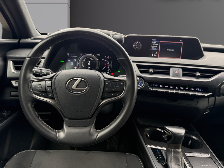 LEXUS d'occasion UX 250H 2WD de 2020 Lyon Nord (69)﻿