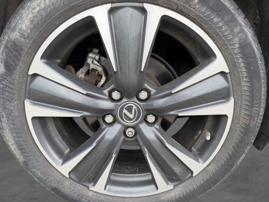 LEXUS d'occasion UX 250H 2WD de 2020 Lyon Nord (69)﻿