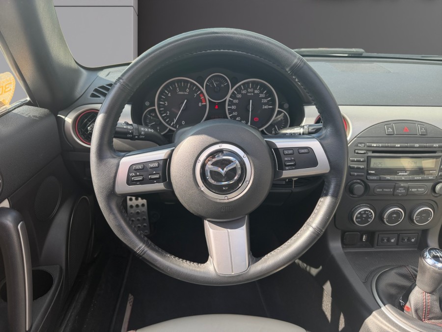 MAZDA d'occasion MX5 ROADSTER COUPE SENCHU MODEL 41 OF 200 de 2012