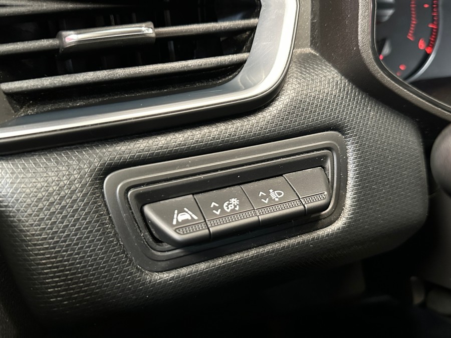 RENAULT d'occasion CLIO 1.5 BLUE DCI 100 EVOLUTION de 2021 St Jean du