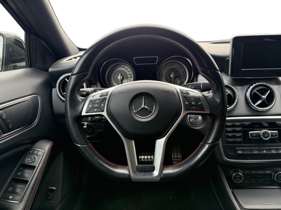 MERCEDES d'occasion CLASSE GLA GLA 200 D BUSINESS EDITION 4MATIC BA