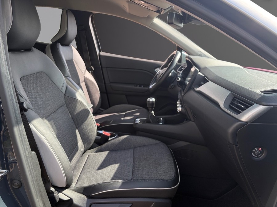RENAULT d'occasion CAPTUR 1.3 TCE 130 INTENS de 2020 Troyes (10)﻿