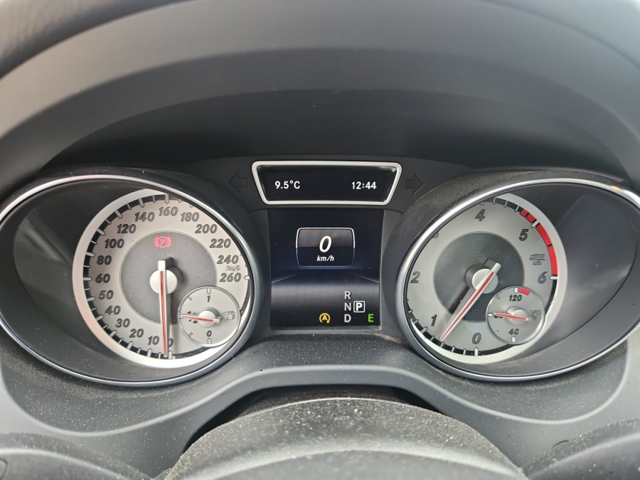 MERCEDES d'occasion CLASSE CLA CLA 220 CDI ORANGE ART EDITION BA de