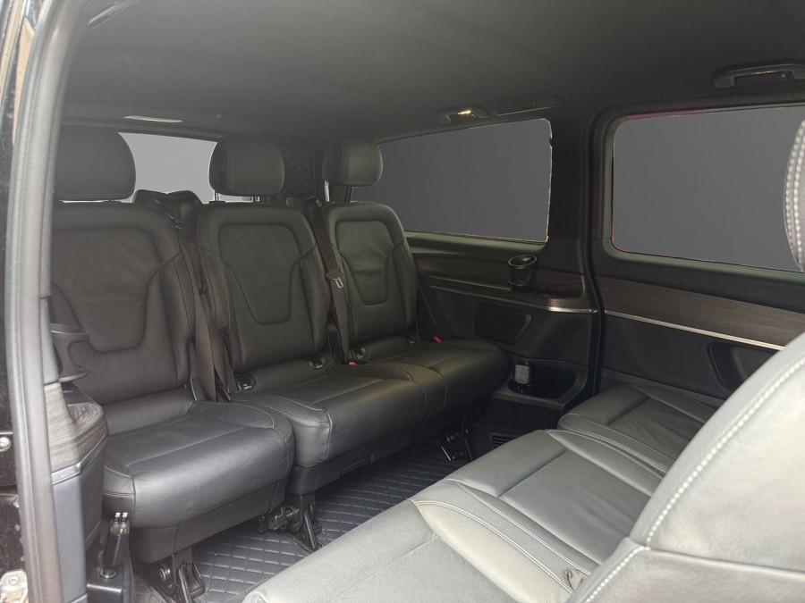 MERCEDES d'occasion CLASSE V EXTRA LONG 300D 237 STYLE PH2 de 2024 Le