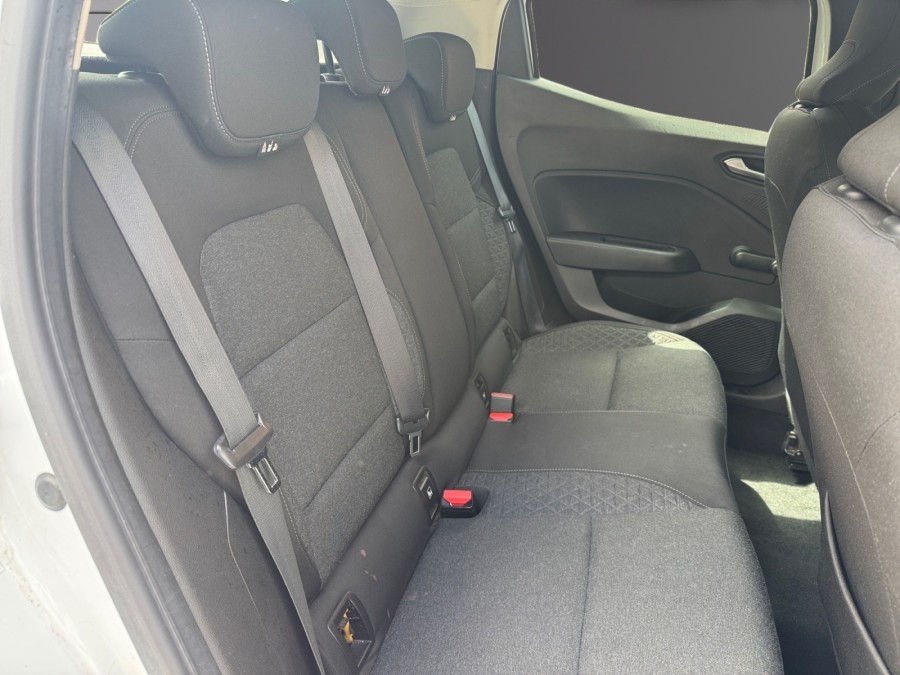 RENAULT d'occasion CLIO 1.5 BLUE DCI 85 BUSINESS de 2020 Montreuil