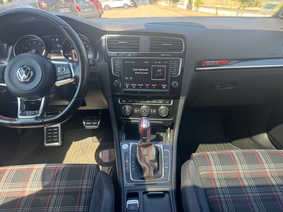 VOLKSWAGEN d'occasion GOLF VII 2.0 TSI 220 GTI DSG de 2013 Nord Isère