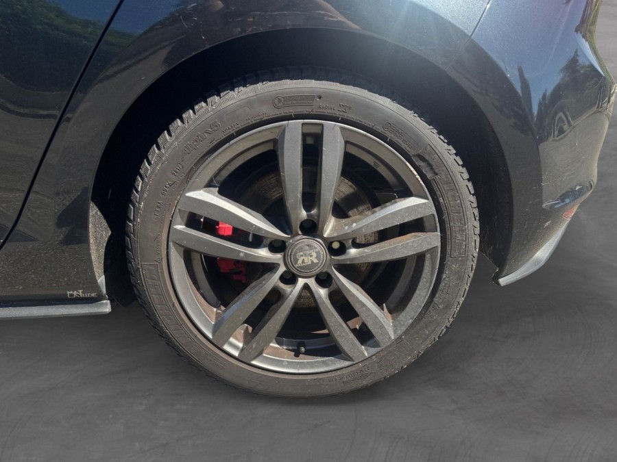 VOLKSWAGEN d'occasion GOLF VII 2.0 TSI 220 GTI DSG de 2013 Nord Isère