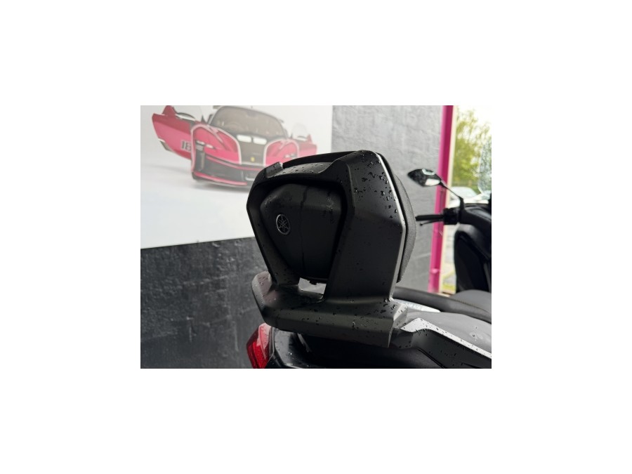 YAMAHA d'occasion X MAX 125 XMAX 125 TECH-MAX de 2025 Caen (14)﻿
