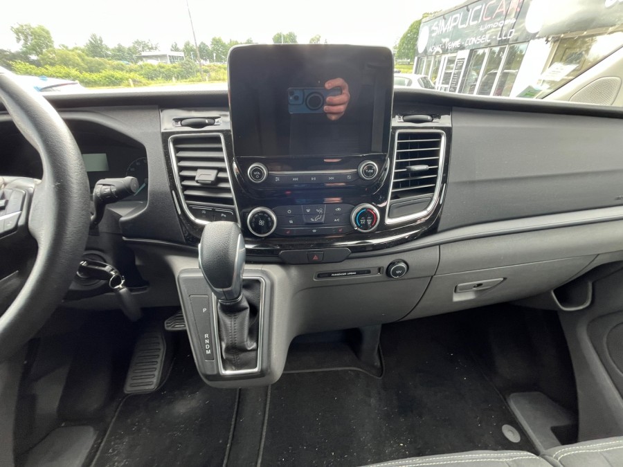 FORD d'occasion TRANSIT 320 L2H1 2.0 ECOBLUE 130 LIMITED BA de 2019