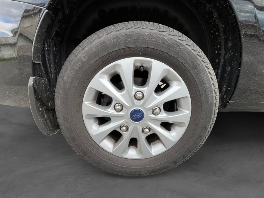 FORD d'occasion TRANSIT 320 L2H1 2.0 ECOBLUE 130 LIMITED BA de 2019