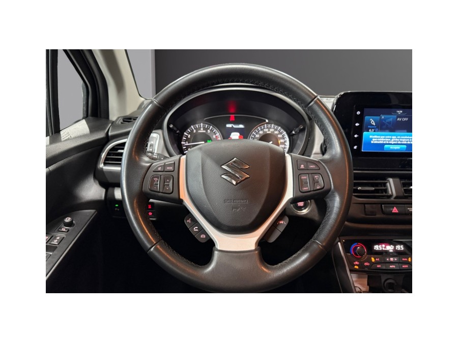 SUZUKI d'occasion S-CROSS 1.4 BOOSTERJET HYBRID PRIVILEGE de 2022