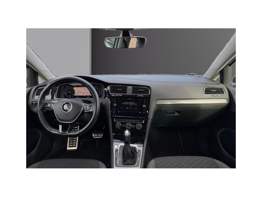 VOLKSWAGEN d'occasion GOLF 1.5 TSI EVO 130 CONFORTLINE DSG de 2019