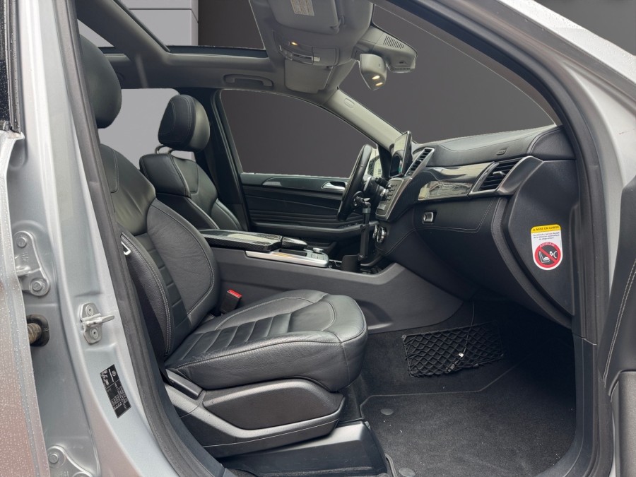 MERCEDES d'occasion CLASSE M ML 350 CDI BLUETEC de 2012 Le Raincy