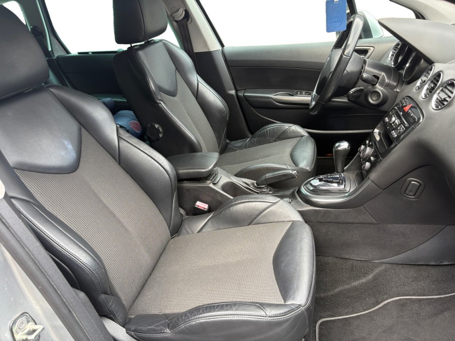 PEUGEOT d'occasion 308 SW 1.6 THP 156 FELINE BA de 2012 Les Sables
