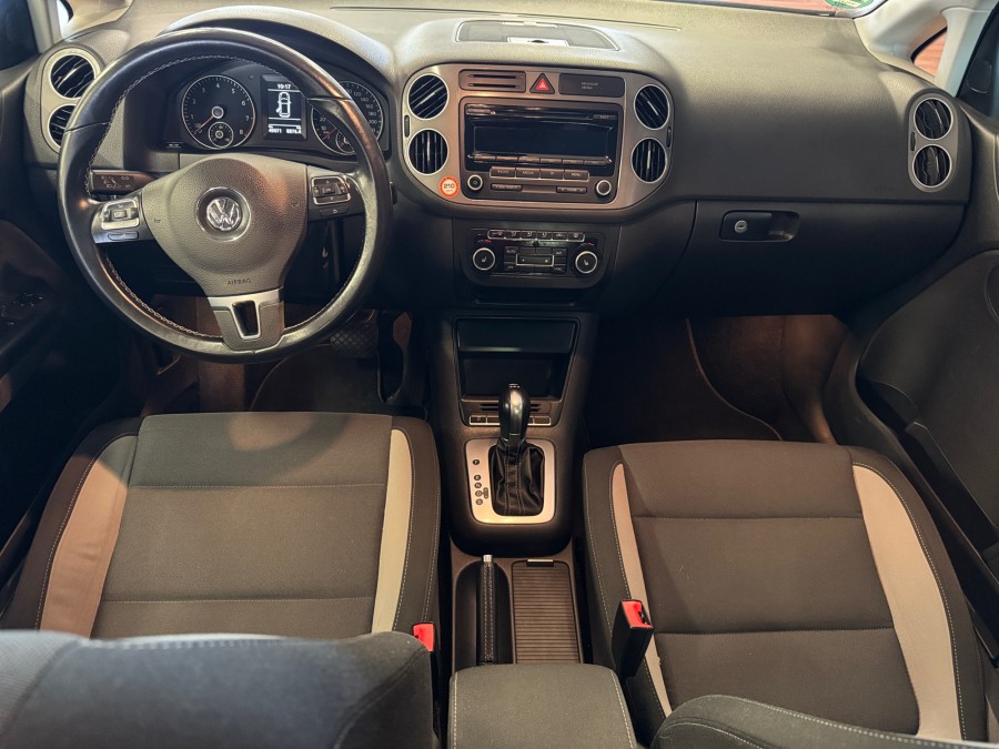 VOLKSWAGEN d'occasion GOLF BLUEMOTION TRENDLINE 1.9 TDI 105 de 2014