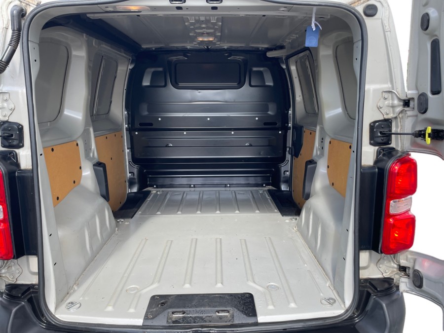 PEUGEOT d'occasion EXPERT COMPACT 1.6 BLUE HDI 95 PREMIUM de 2018