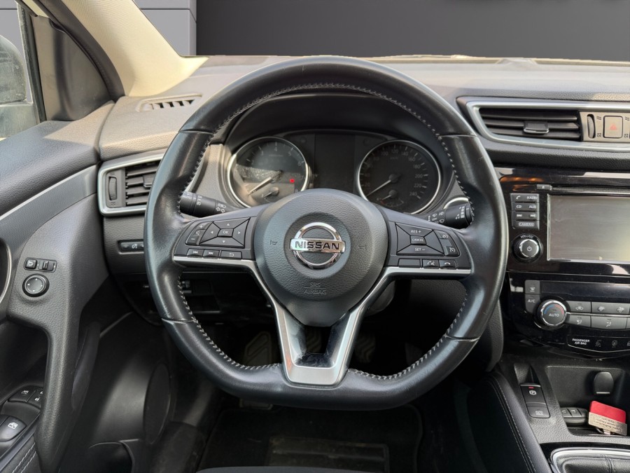 NISSAN d'occasion QASHQAI 1.2 DIG-T 115 VISIA PH2 de 2018 Beaune (21)﻿
