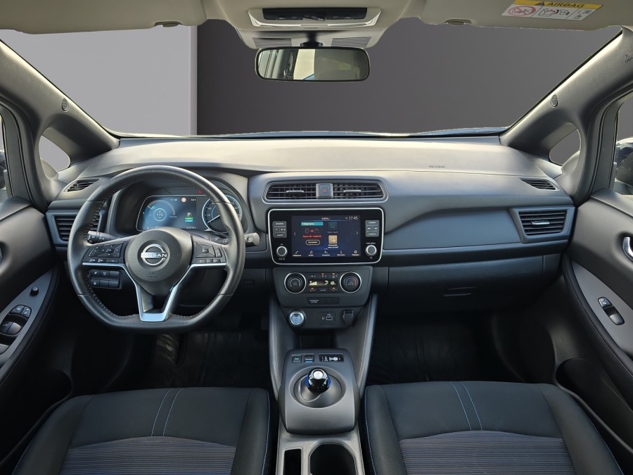 NISSAN d'occasion LEAF ELECTRIQUE 40 KWH ACENTA de 2022 Vichy (03)﻿