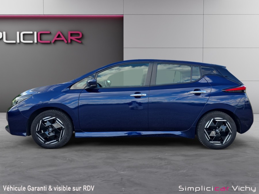 NISSAN d'occasion LEAF ELECTRIQUE 40 KWH ACENTA de 2022 Vichy (03)﻿