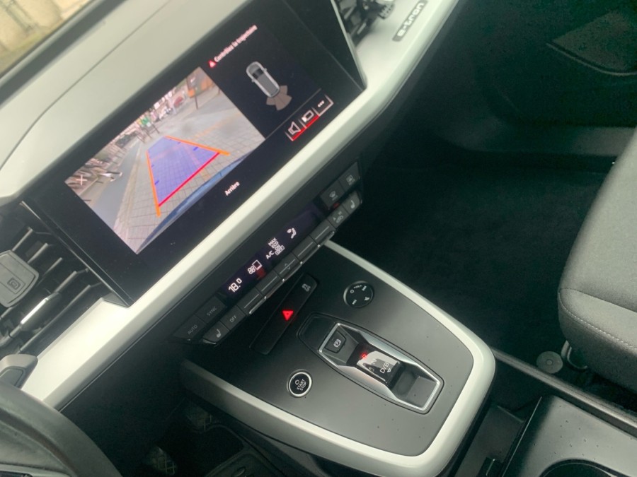 AUDI d'occasion Q4 35 E-TRON 170 de 2022 Montreuil (93)﻿