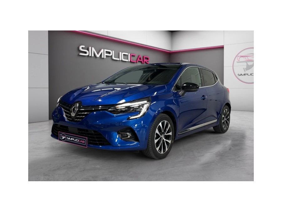 RENAULT d'occasion CLIO 1.6 E-TECH 145 TECHNO de 2023 Magny-en-Vexin