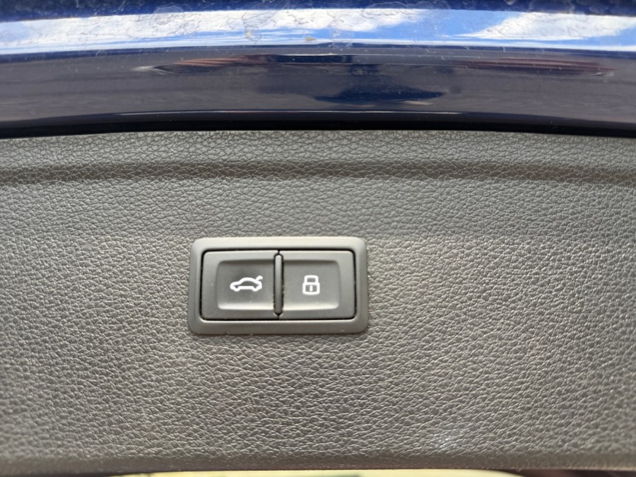 AUDI d'occasion Q5 55 TFSI-E 2.0 299 S LINE QUATTRO STRONIC de 2020