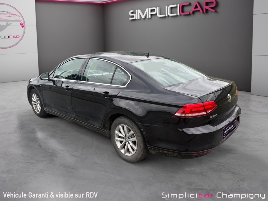 VOLKSWAGEN d'occasion PASSAT* 1.6 TDI 120 R-LINE DSG de 2018