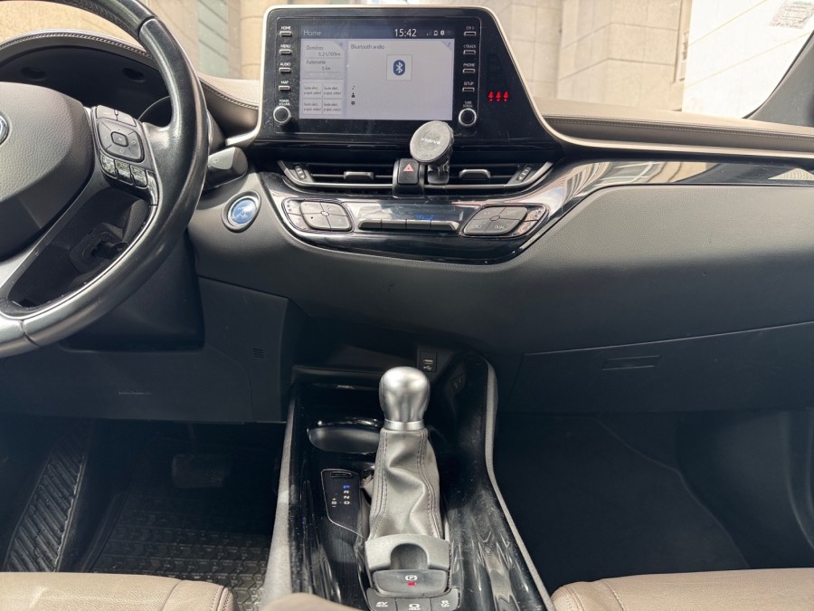 TOYOTA d'occasion C-HR 2.0 184H DISTINCTIVE de 2021 Montreuil (93)﻿