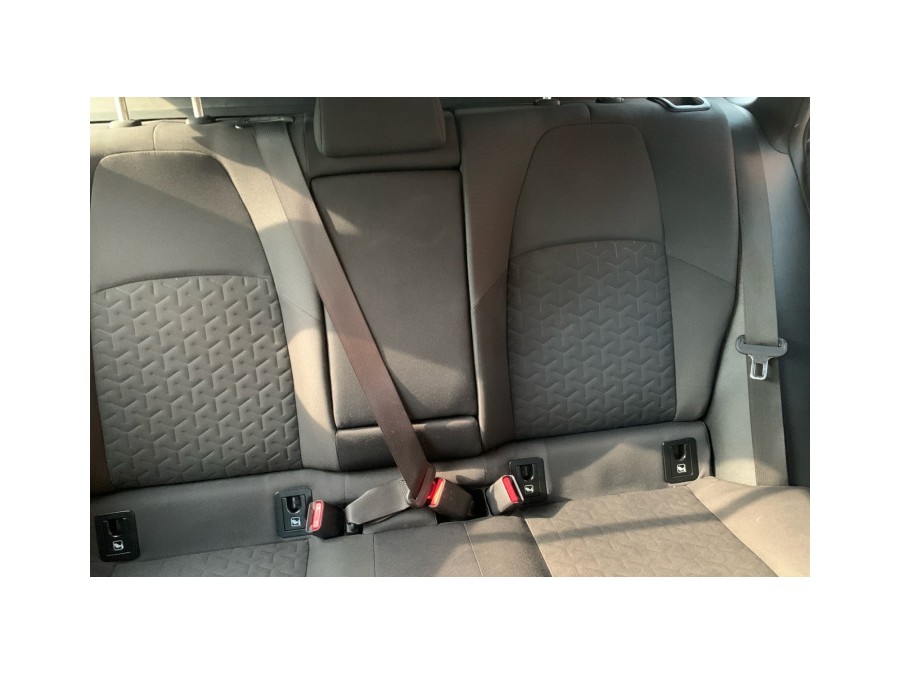 TOYOTA d'occasion COROLLA TS 184H DYNAMIC BUSINESS de 2021 Montreuil