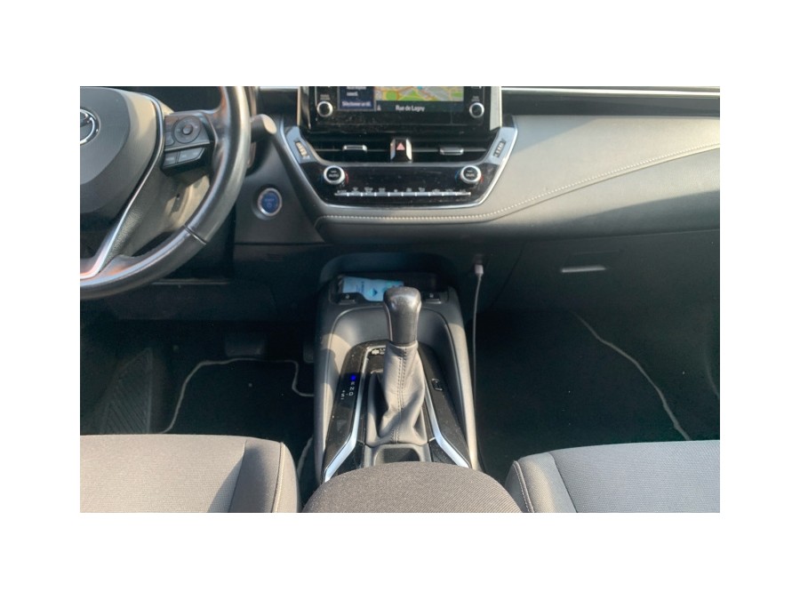 TOYOTA d'occasion COROLLA TS 184H DYNAMIC BUSINESS de 2021 Montreuil