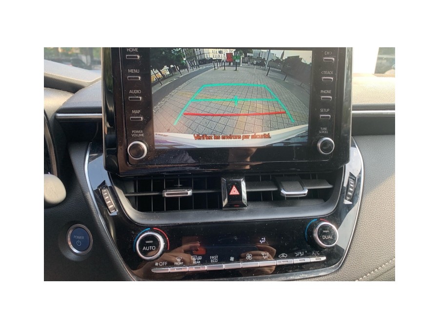 TOYOTA d'occasion COROLLA TS 184H DYNAMIC BUSINESS de 2021 Montreuil