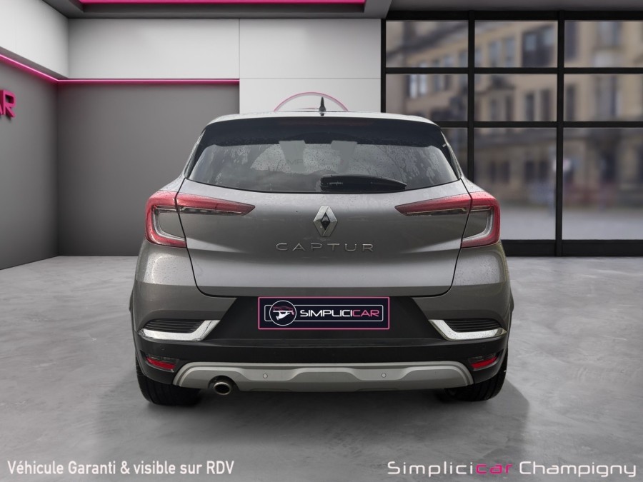 RENAULT d'occasion CAPTUR 1.3 TCE 130 INTENS EDC de 2021 Champigny