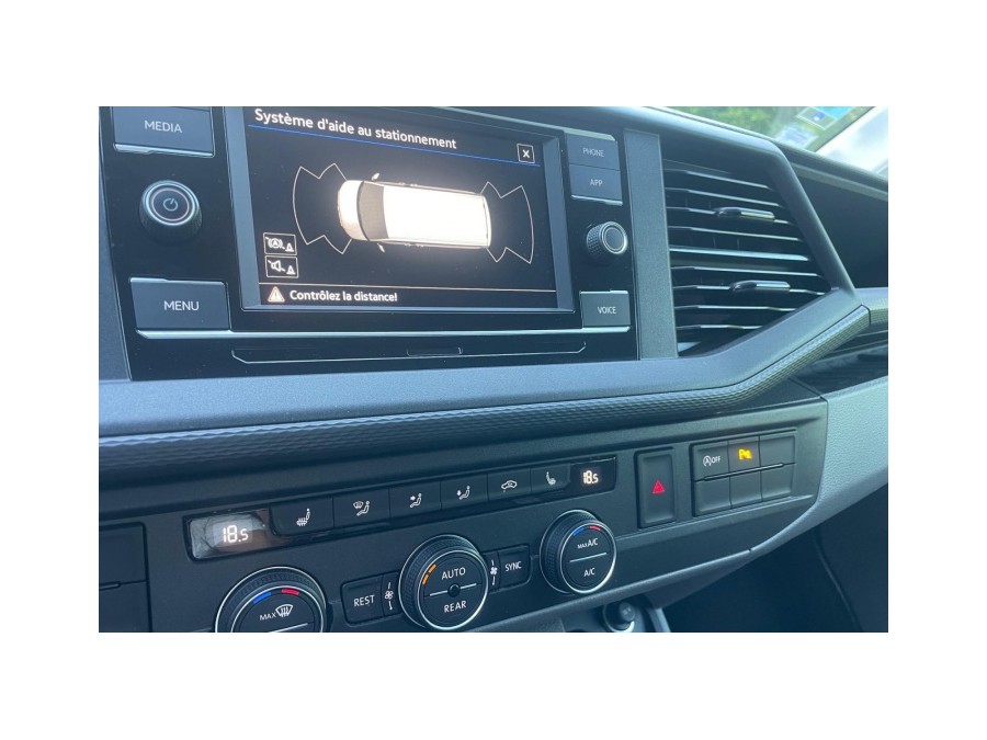 VOLKSWAGEN d'occasion TRANSPORTER 6.1 CARAVELLE 2.0 TDI 150 CARAT de