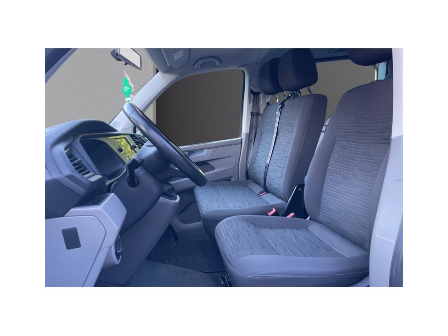 VOLKSWAGEN d'occasion TRANSPORTER 6.1 CARAVELLE 2.0 TDI 150 CARAT de