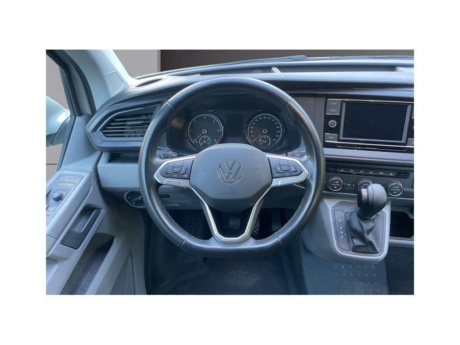 VOLKSWAGEN d'occasion TRANSPORTER 6.1 CARAVELLE 2.0 TDI 150 CARAT de