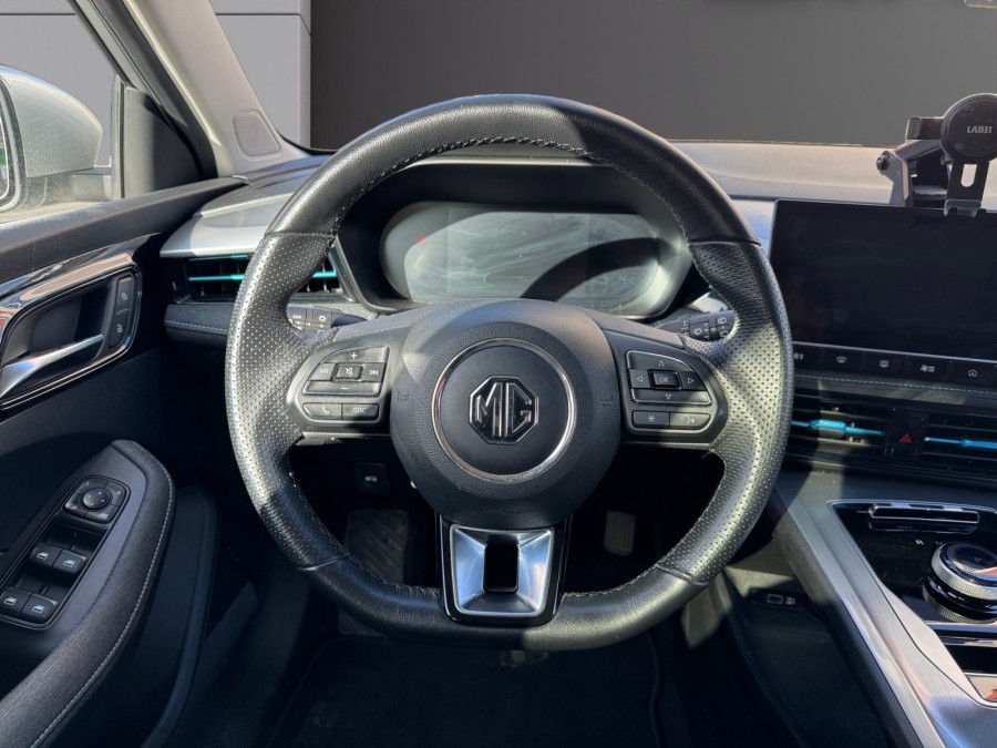 MG d'occasion MG5 177 LUXURY AUTONOMIE STANDARD de 2022 Montreuil