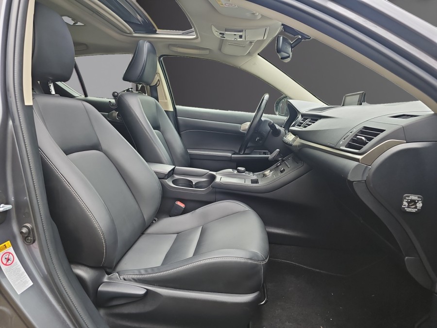 LEXUS d'occasion CT 200H SPORT EDITION de 2017 Osny (95)﻿