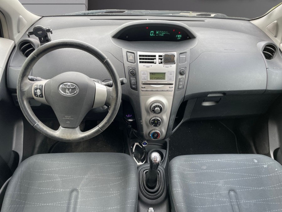 TOYOTA d'occasion YARIS 1.3 VVT-I Luna Pack de 2008 Genevois (74)﻿