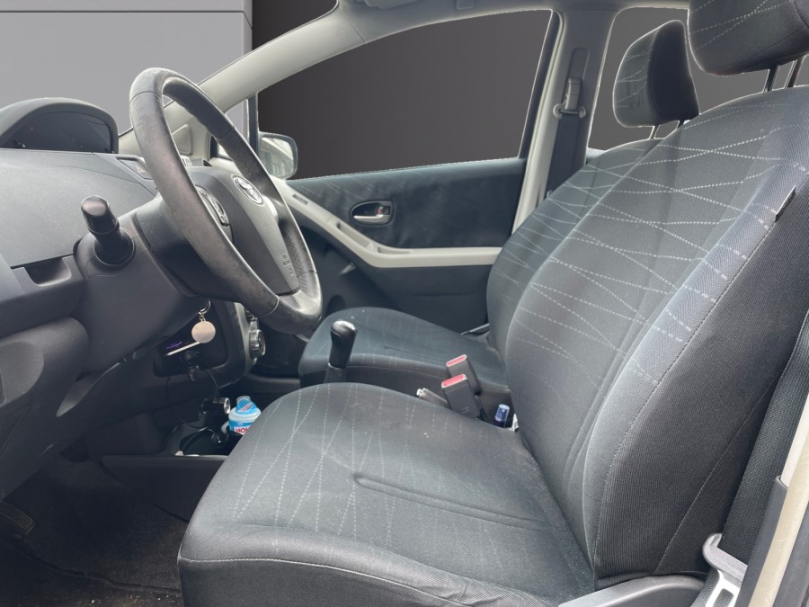 TOYOTA d'occasion YARIS 1.3 VVT-I Luna Pack de 2008 Genevois (74)﻿