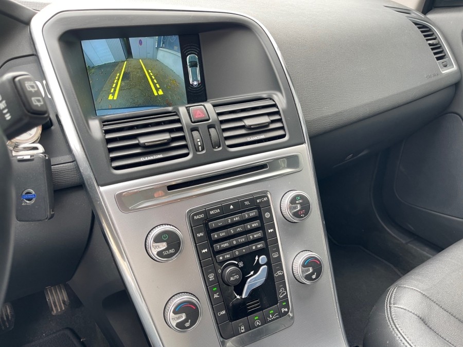 VOLVO d'occasion XC60 D4 AWD 190 XENIUM GEARTRONIC de 2016 La Flèche
