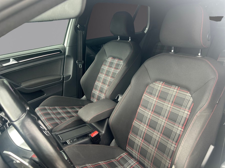 VOLKSWAGEN d'occasion GOLF 2.0 TSI 230 GTI PERFORMANCE DSG6 de 2014