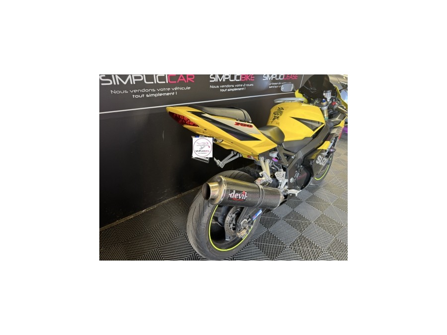 SUZUKI d'occasion GSX-R750 GSX-R750 20eme anniversaire de 2005 Méry