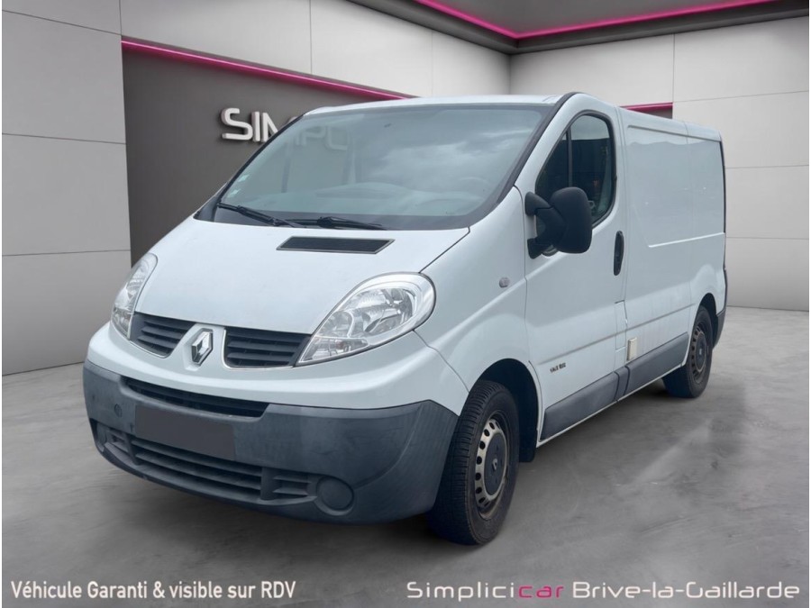 RENAULT d'occasion TRAFIC PRO+ L1H1 2.0DCI 115 de 2014 Brive La