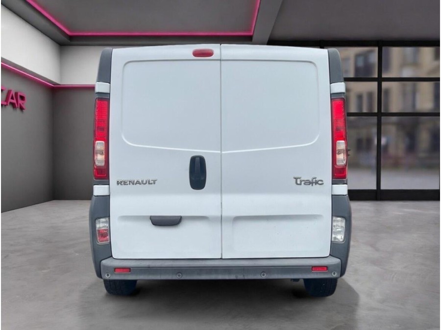 RENAULT d'occasion TRAFIC PRO+ L1H1 2.0DCI 115 de 2014 Brive La