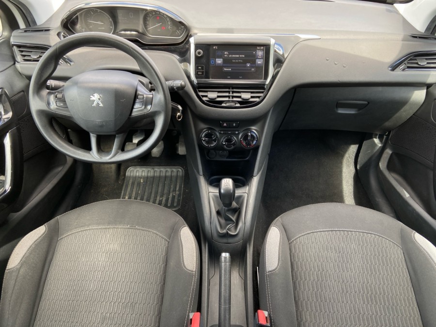 PEUGEOT d'occasion 208 1.6 BLUE HDI 75 ACTIVE de 2015 Brest (29)﻿