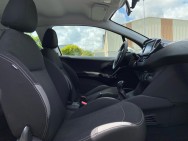 PEUGEOT d'occasion 208 1.6 BLUE HDI 75 ACTIVE de 2015 Brest (29)﻿